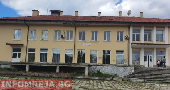 Читалището в Копривлен се готви за 95-годишнината си