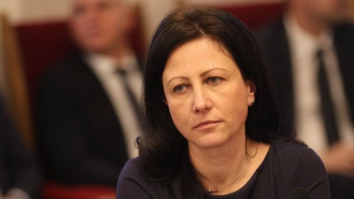 Цвета Рангелова: 583 проверки