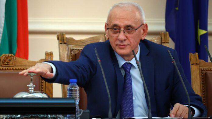 Д-р Силви Кирилов ще открие първото заседание на 50 НС
