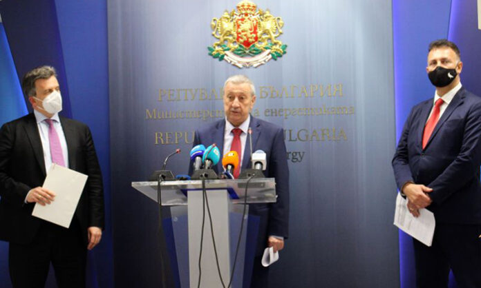 Дамянов: На прага на зимата няма да оставим столичани без парно