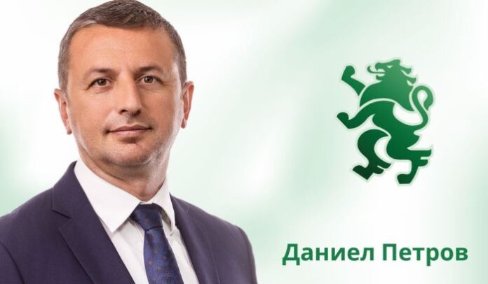 Даниел Петров: Заради еврозоната управляващите спират помощите на земеделците
