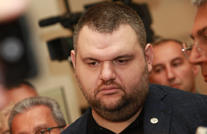 ДАНС: Спецпрокуратурата забрани изнасянето на информация за Делян Пеевски