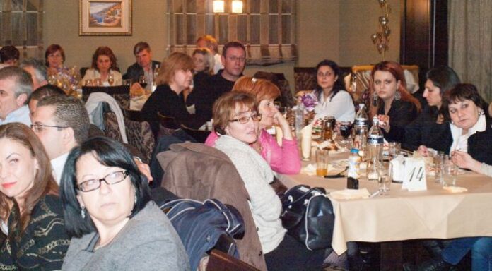 Дарители от Гоцеделчевско събраха 9 000 лева на благотворителна вечер „Хроника срещу рака”
