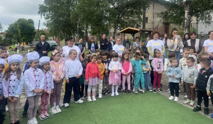 Децата от ДГ „Слънце“ - Кюстендил
