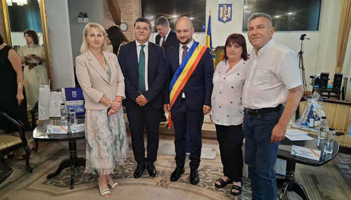 Делегация от община Струмяни е в Румъния
