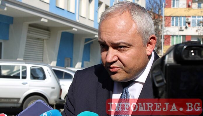 Демерджиев: Войната вече е за овладяването на една или друга партия
