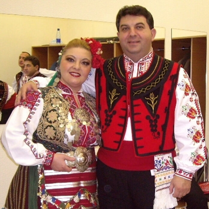 Денислав Кехайов начело на ансамбъл „Пирин”