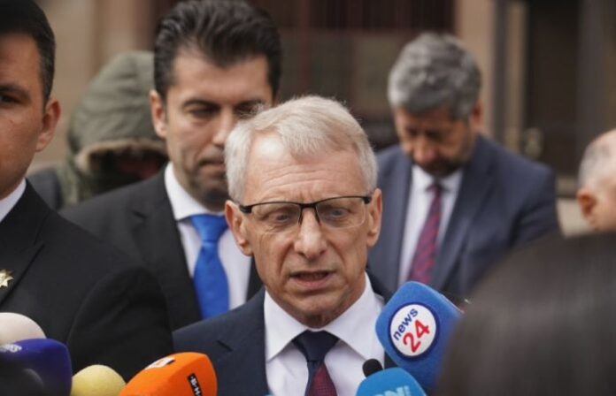 Денков за преговорите с ГЕРБ-СДС: Умерен оптимист съм