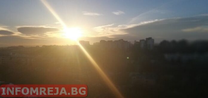 Денят ще бъде слънчев и ветровит