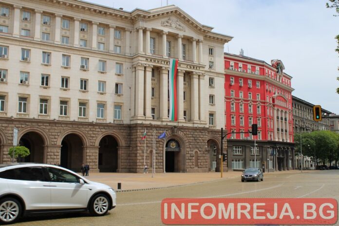 Депутати предлагат отмяна на великденската си ваканция