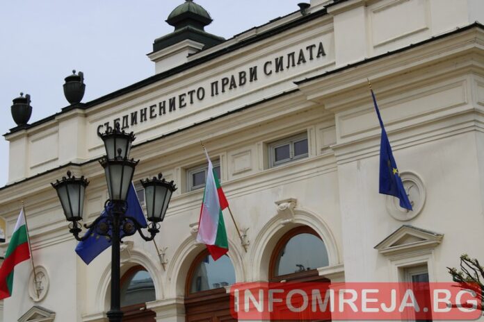 Депутатите с коментари преди третото заседание на НС