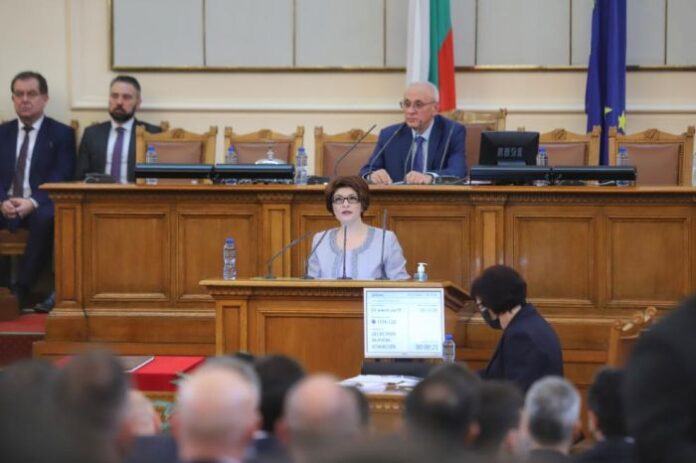 Десислава Атанасова: ГЕРБ/СДС ще бъде опозиция на лявото либерално общество