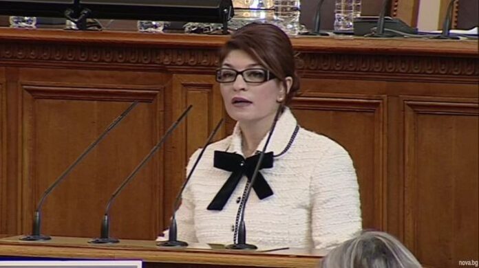 Десислава Атанасова: Ние нямаме чувството