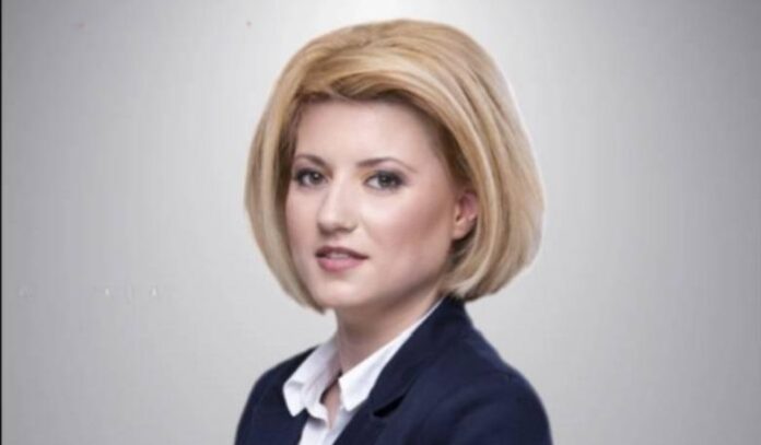 Десислава Разсолкова напусна групата на БСП в ОбС-Кюстендил