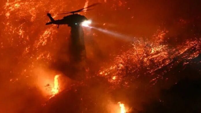 Деветима обвинени за грабежи по време на пожарите в Лос Анджелис