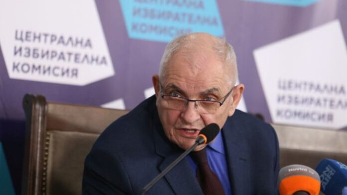 Димитър Димитров: Няма поводи за съмнение в машинното гласуване