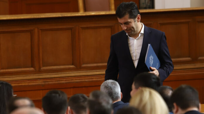 „Джемкорп“ скара народните представители