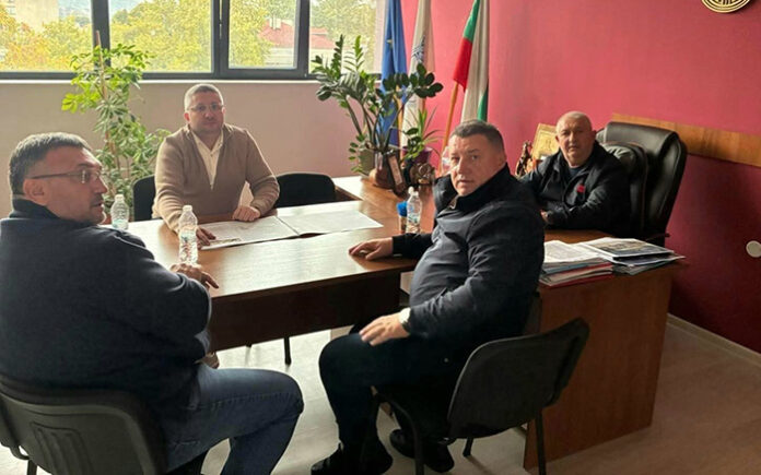 До месец започва строителството на обхода на Кресна