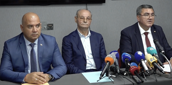 Доган обяви създаването на нова партия: Жив съм