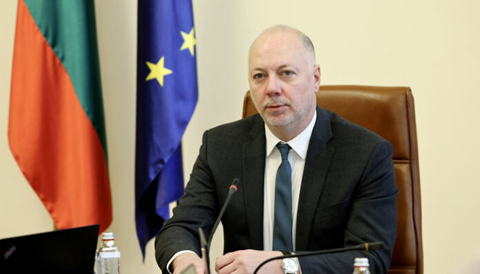 Договор за търсене на нефт и газ подписва Желязков