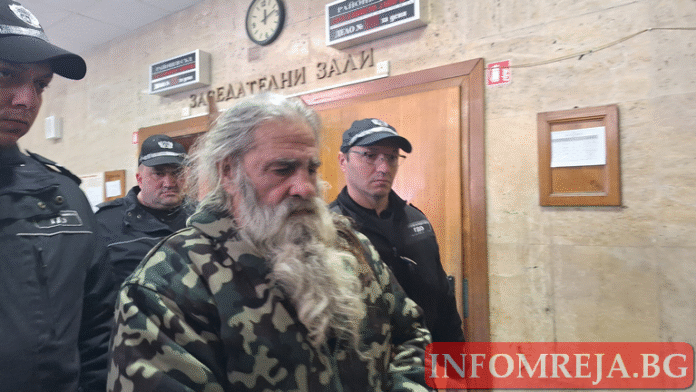 „Домашен арест“ за собственика на конете