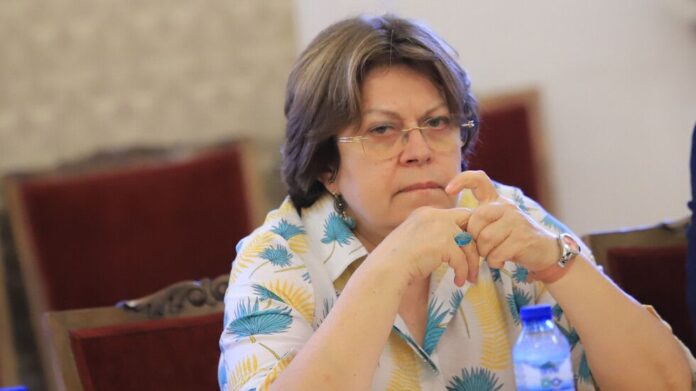Дончева за Тошко Йорданов: Абсолютни бълнувания
