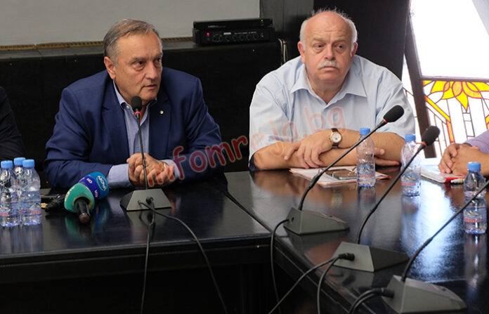 Дончо Атанасов и Светлин Глосов са обвинени за катастрофата край Своге