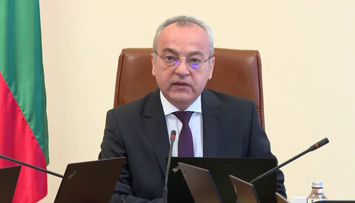 Донев: Депутатите да си изберат председател възможно най-бързо