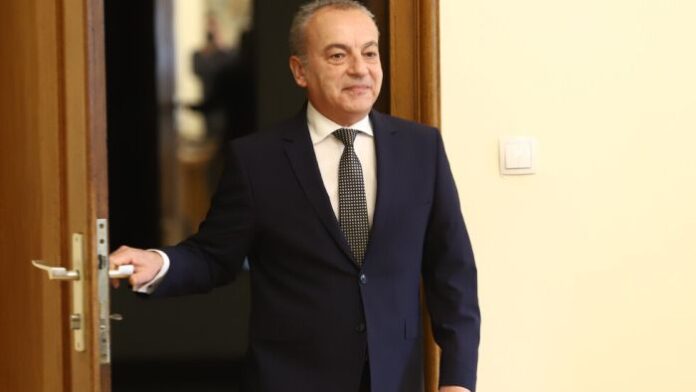 Донев: Срокът за предоговаряне на Плана за възстановяване и устойчивост може да е клопка