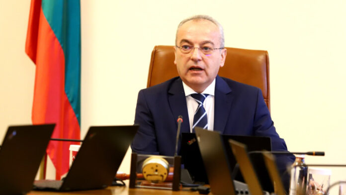 Донев: Всеки служебен кабинет трябва да е готов след изборите да сдаде поста