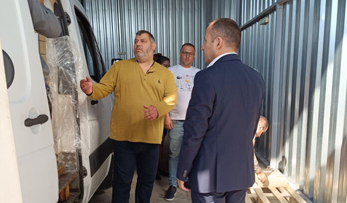 Доставиха ролките за машинно гласуване в област Благоевград