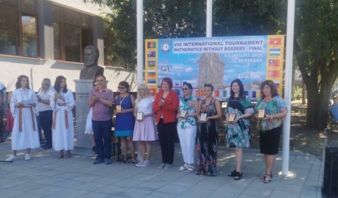 Достойно представяне за кюстендилски ученици на международния турнир „Математика без граници“