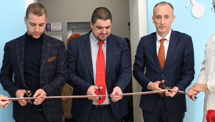 Два нови STEM центъра откриха в ЮЗУ „Неофит Рилски“