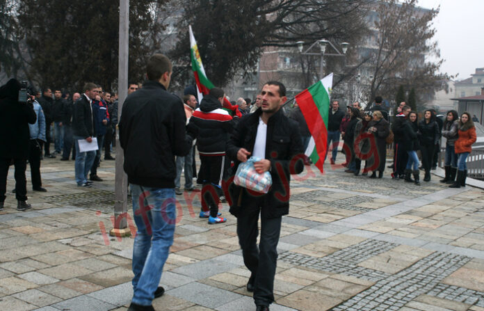 Два протеста навръх 3 март в Гоце Делчев