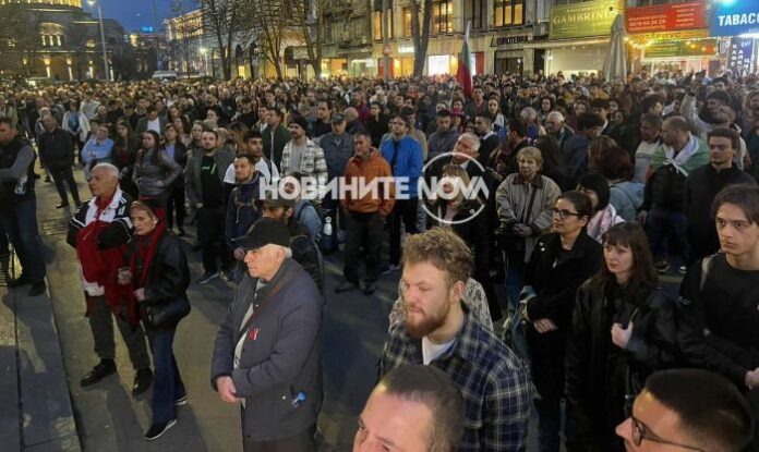 Два протеста в София заради скандала с бюлетините