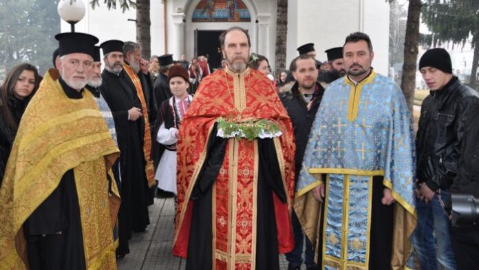 Двама митрополити отслужват Света литургия в Разлог за здраве и благоденствие
