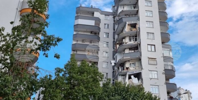 Две земетресения разлюляха Южна Турция
