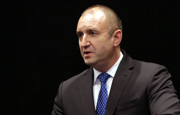 Държавният глава: Продължаваме да се отдалечаваме от Европа