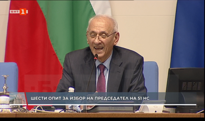 Едночасова почивка преди гласуването на балотаж между Кирилов и Назарян