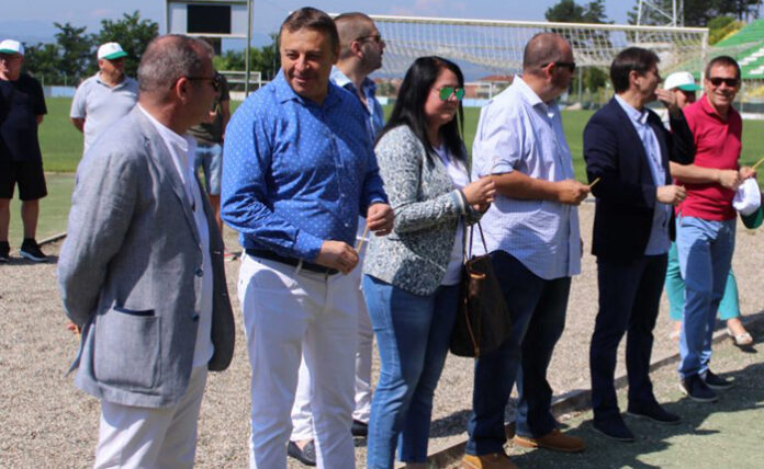 „Емирейтс Уелт“ входира бизнес плана за ФК 