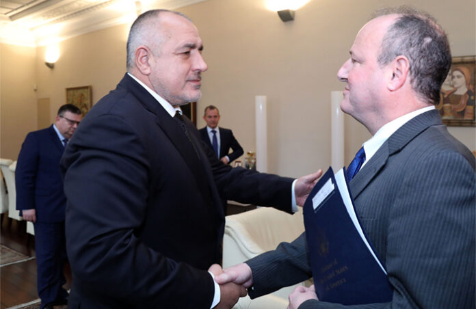 Ерик Рубин се срещна спешно с Борисов