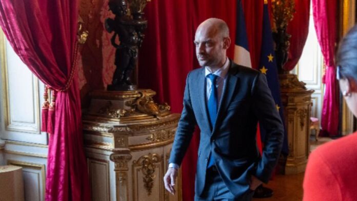 ЕС подготвя нов пакет от санкции срещу Русия