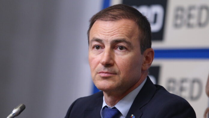 Eвродепутатът Андрей Ковачев не беше допуснат да влезе в Северна Македония