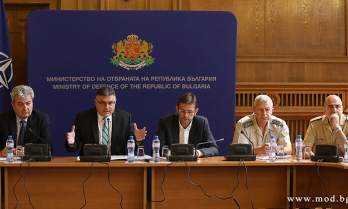 Фирми са били селектирани без ясни критерии за ремонта на „Граф Игнатиево“
