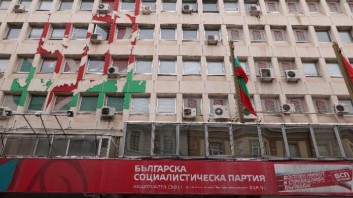 Формации в БСП-ОЛ недоволни от възможността за участие в правителство с ГЕРБ-СДС