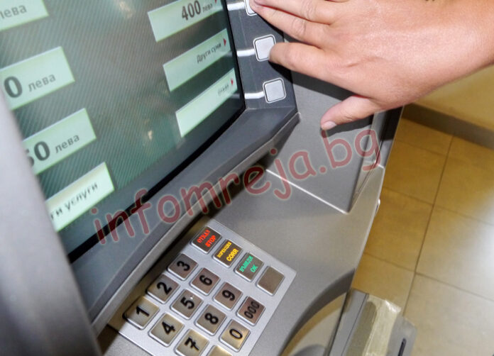 Гастрольорки на съд за кражби на дебитни карти в Петрич