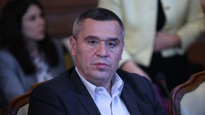 Георги Тахов положи клетва пред НС като служебен министър на земеделието