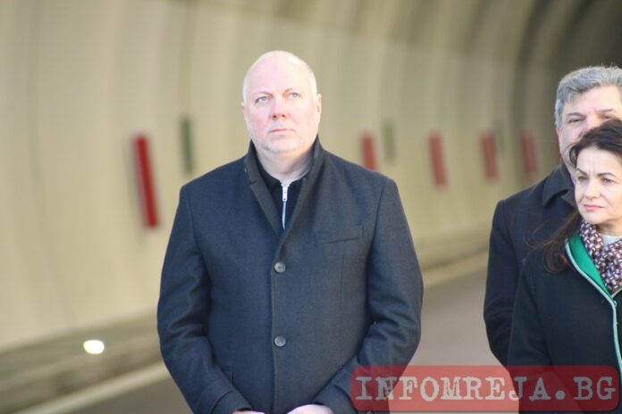 ГЕРБ официално: Преговарят с БСП и ИТН