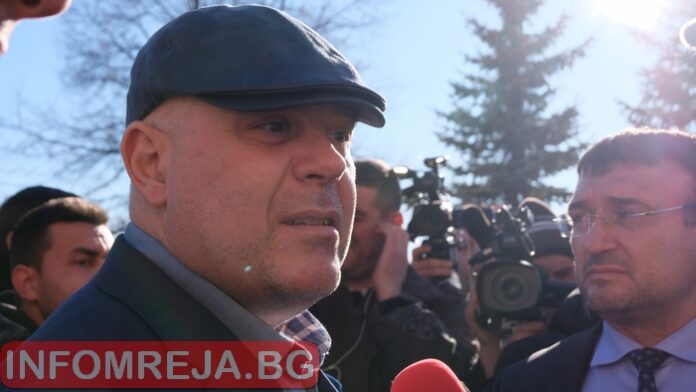 Гешев за разследването на военен клуб: Няма да допуснем зловредно руско влияние у нас