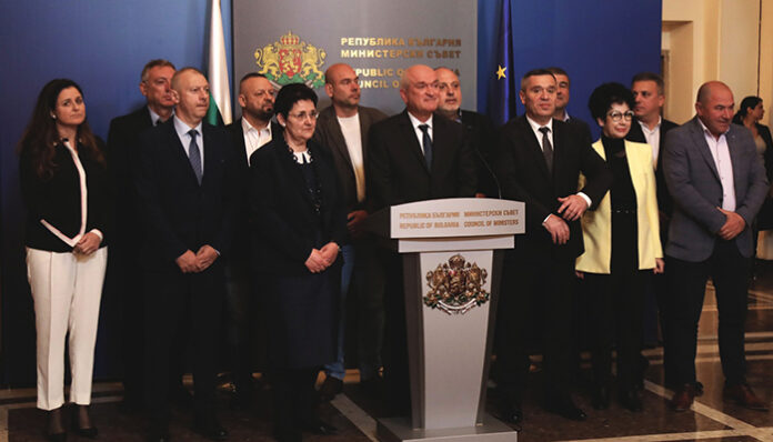 Главчев: До 15 май изплащаме на земеделците парите по украинската помощ